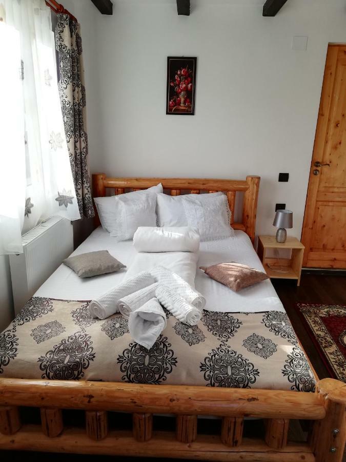 Elder Villa Bran  Bagian luar foto
