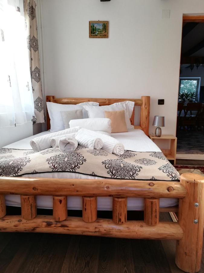 Elder Villa Bran  Bagian luar foto