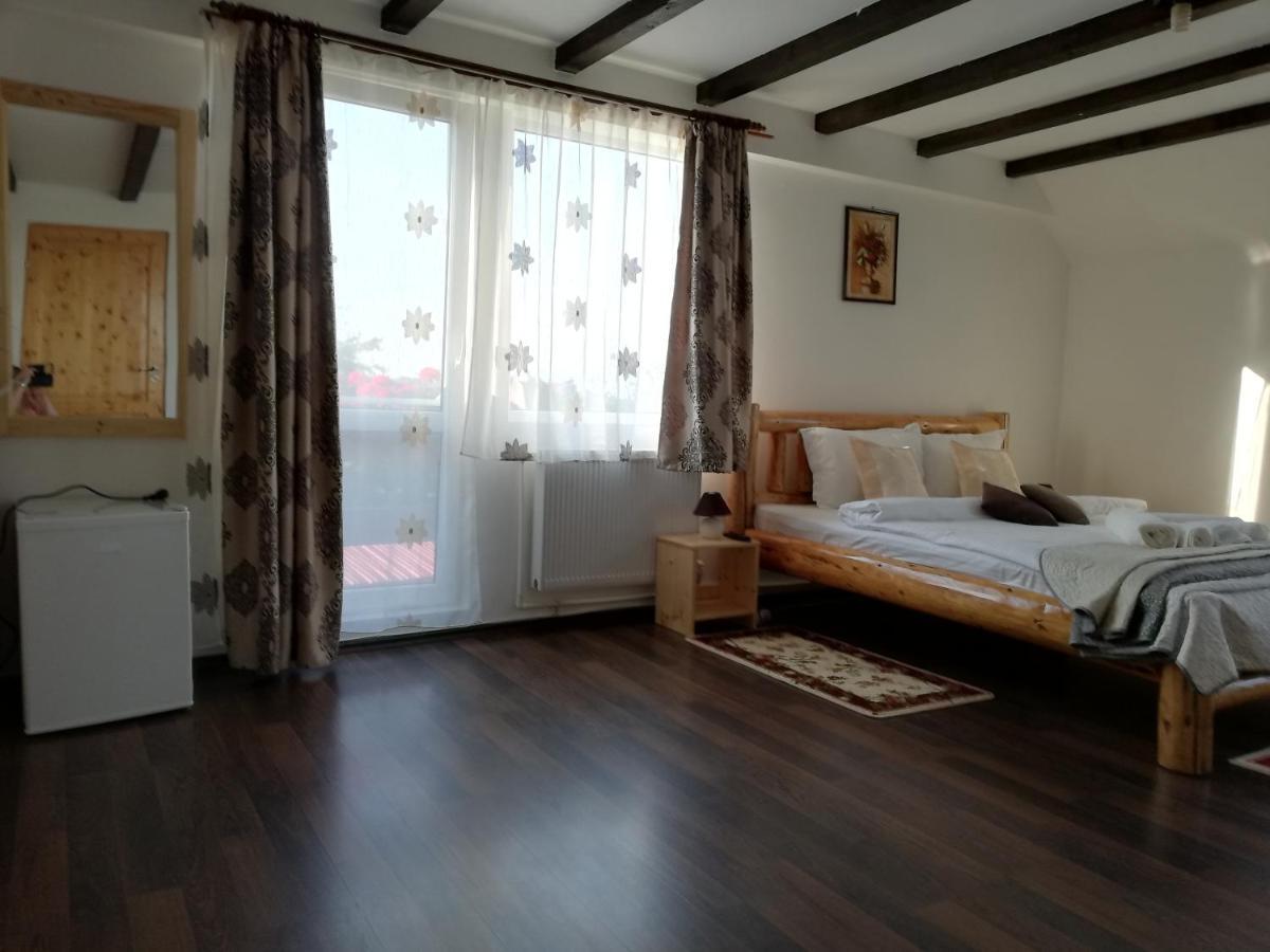 Elder Villa Bran  Bagian luar foto
